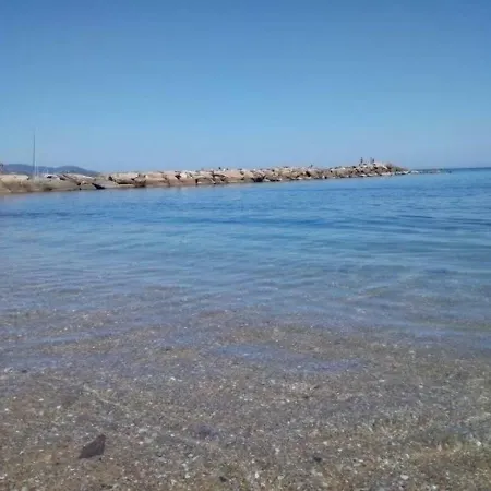 Trois Iles 7 * Le Lavandou